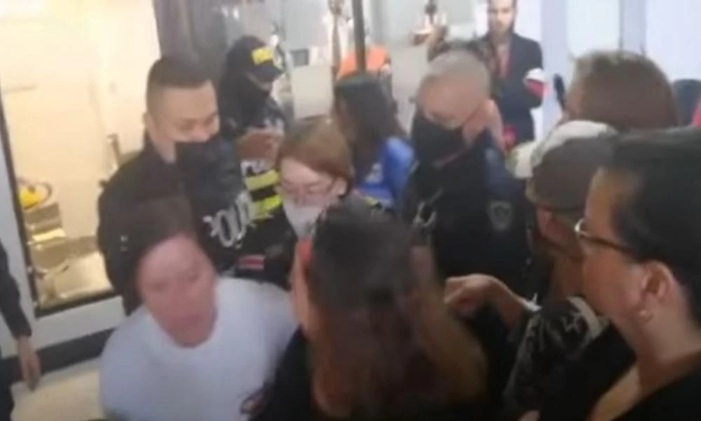 Κόστα Ρίκα: Επεισόδια σε νοσοκομείο - Αντιεμβολιαστές «μπούκαραν» για να βγάλουν 6χρονο παιδάκι και να μην εμβολιαστεί